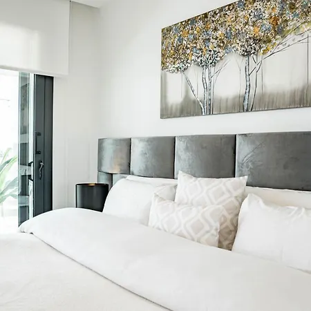 Lms48- Roof Terrace, Jacuzzi & Sauna *