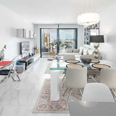 Lms48- Roof Terrace, Jacuzzi & Sauna アパート