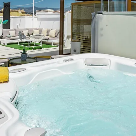 アパート Lms48- Roof Terrace, Jacuzzi & Sauna *