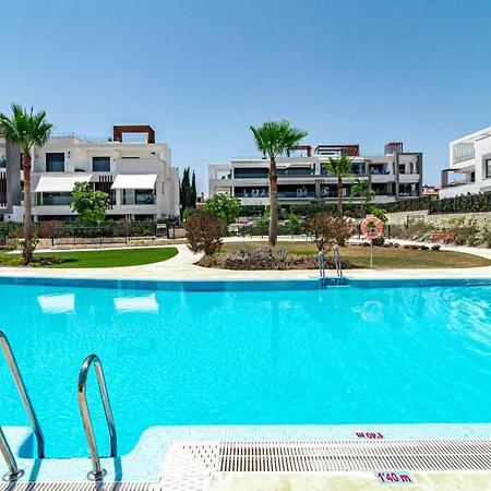 Lms48- Roof Terrace, Jacuzzi & Sauna