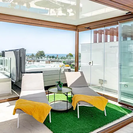 Apartment Lms48- Roof Terrace, Jacuzzi & Sauna