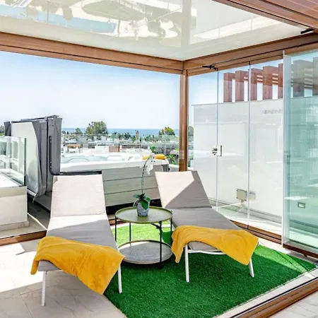 Lms48- Roof Terrace, Jacuzzi & Sauna * Estepona