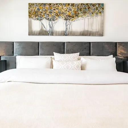 Lms48- Roof Terrace, Jacuzzi & Sauna Apartament Estepona