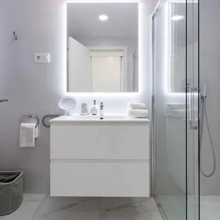 Lms48- Roof Terrace, Jacuzzi & Sauna Apartament Estepona