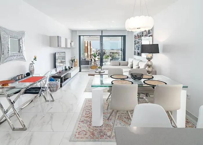 Lms48- Roof Terrace Jacuzzi Sauna * Estepona