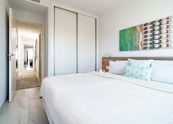 Apartamento Lms48- Roof Terrace Jacuzzi Sauna Estepona