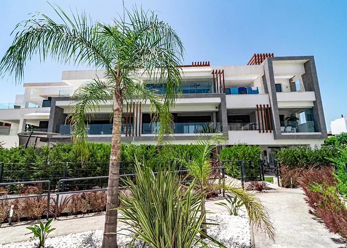 Lms48- Roof Terrace Jacuzzi Sauna